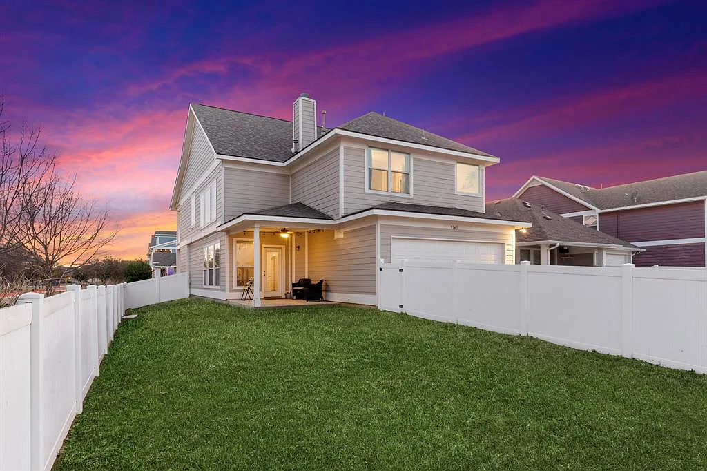Beautiful House for Sale Gallery Image