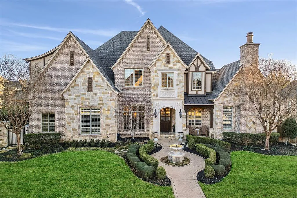 Beautiful House for Sale Gallery Image